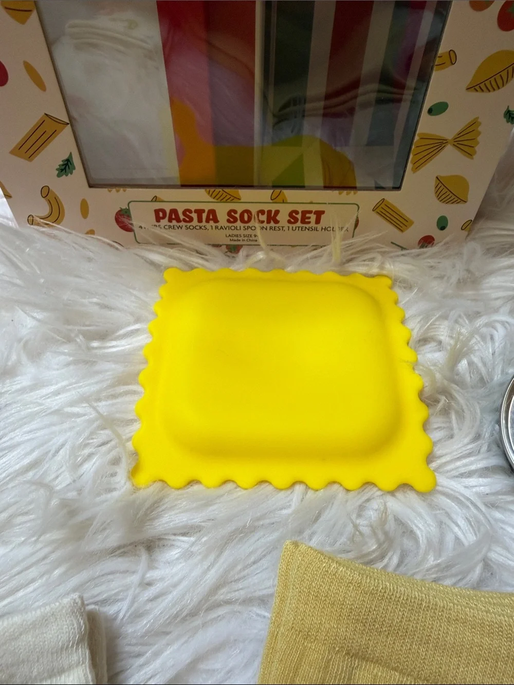 NWT, Buon Appetito Pasta-Themed Sock Set - Multicolor 4 pairs
